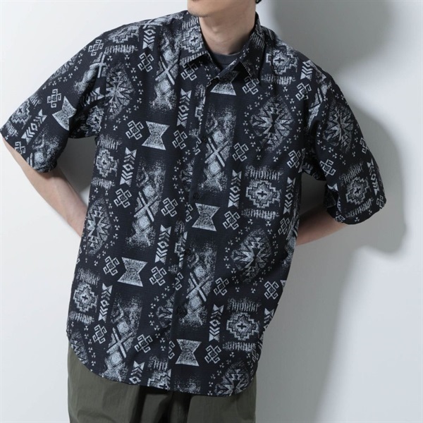 印花短袖襯衫(Black/L)