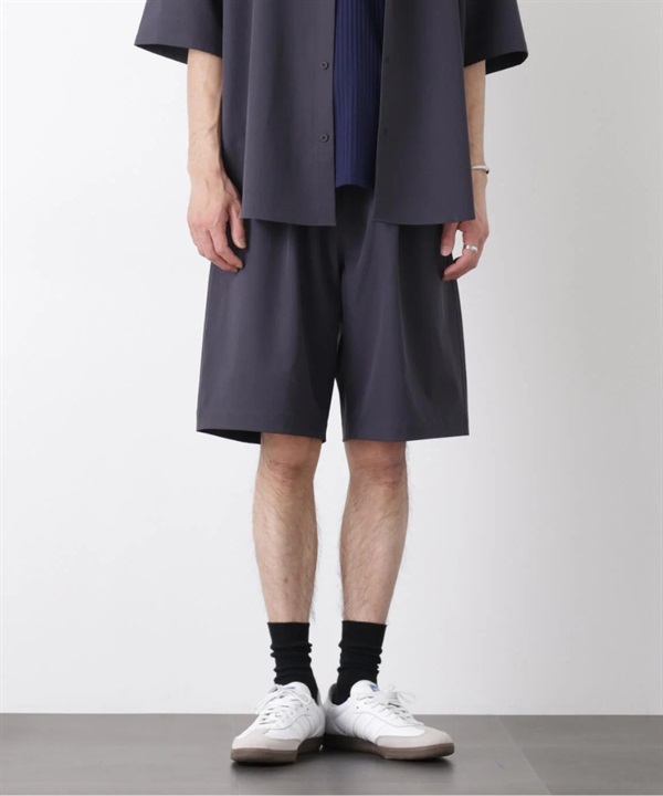 輕量彈性休閒短褲(GREY / M)