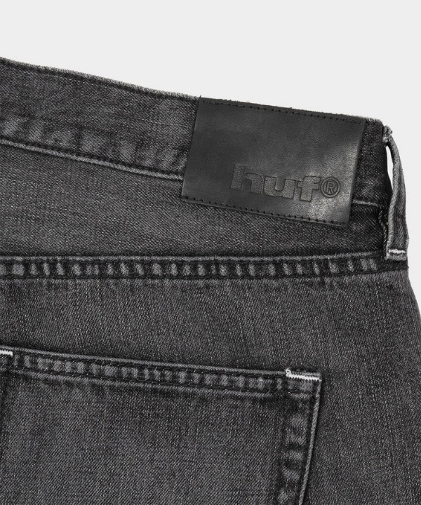 EXPRESSION 水洗刷舊丹寧長褲(WASHED BLACK / 32)